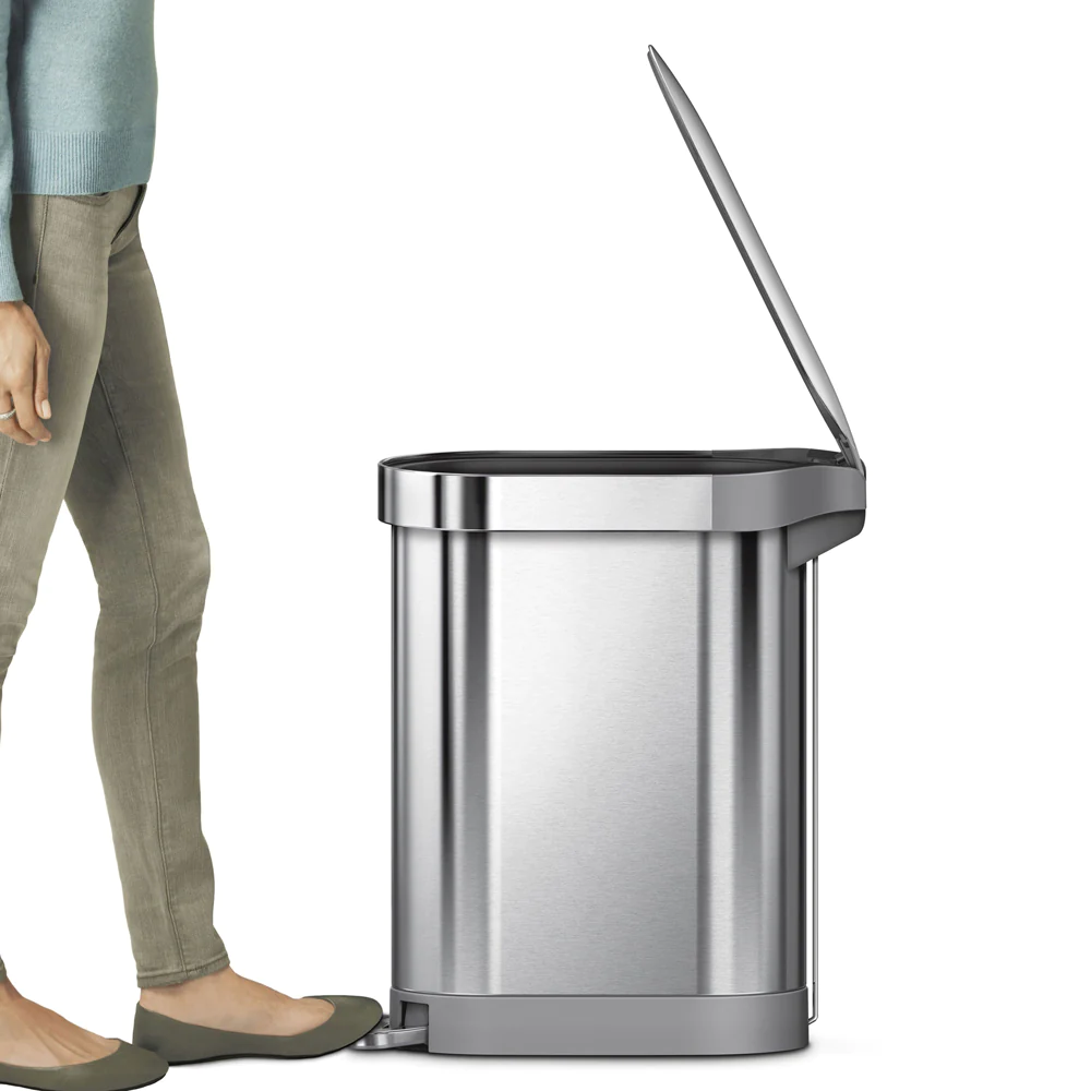 Poubelle étroite à pédale 45L code N inox Simplehuman