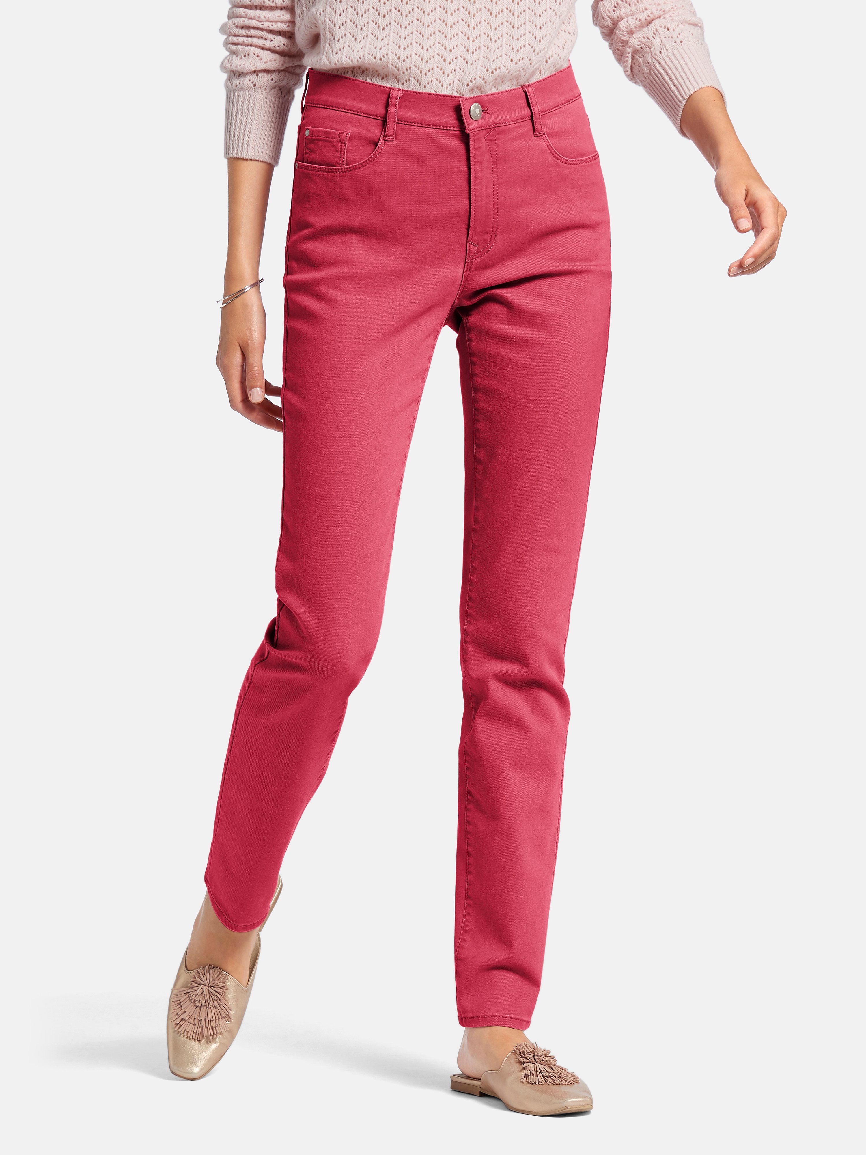 „Feminine Fit“-Jeans Modell Nicola