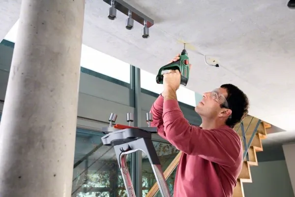 Bosch AKKUBOREHAMMER UNEO 12 1X2,5AH