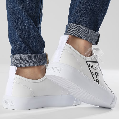 Baskets Femme FL5KR5LEA12 White