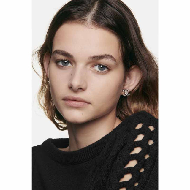 Les Beiges Eau de teint fraîche aux microbulles de pigments CHANEL
