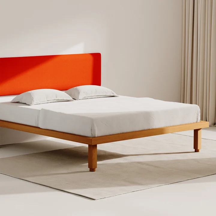 OUT Objekte unserer Tage - Frey Medium Kopfteil, reinorange (Vidar 4 0542 by Kvadrat)