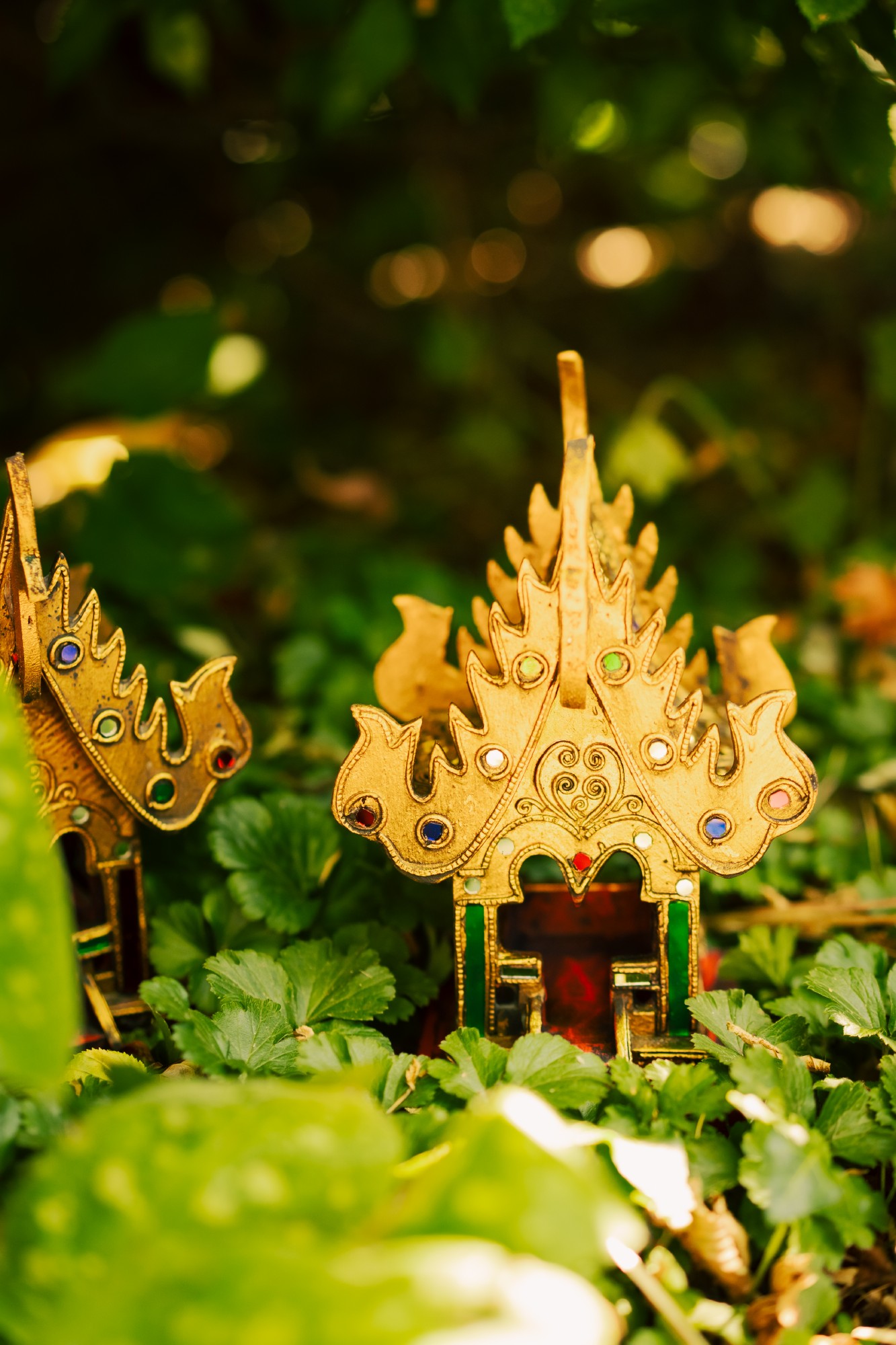 Geisterhäuschen thailändisch, gold, H 20 cm, L 16 cm, B 13,5 cm günstig bestellen