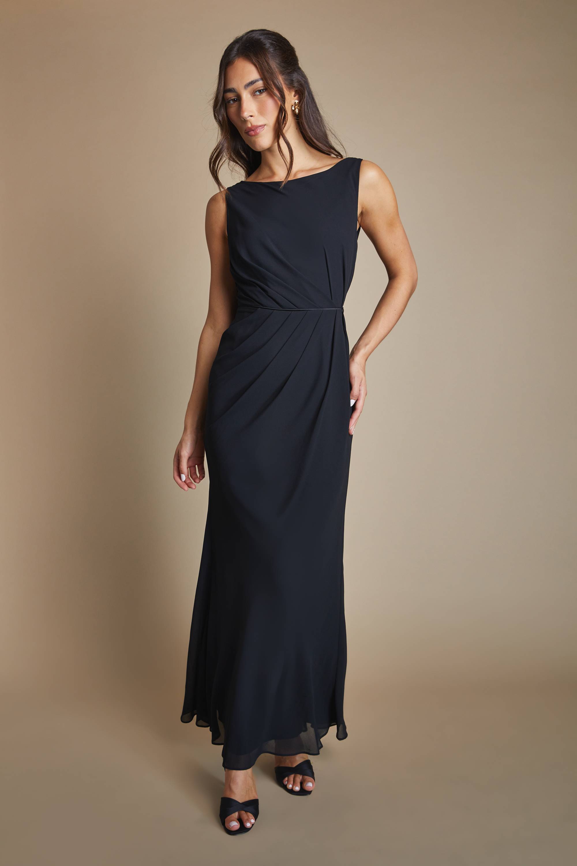 Coast Robe Longue de Demoiselle d'Honneur en Satin avec Détail Dentelle au Dos