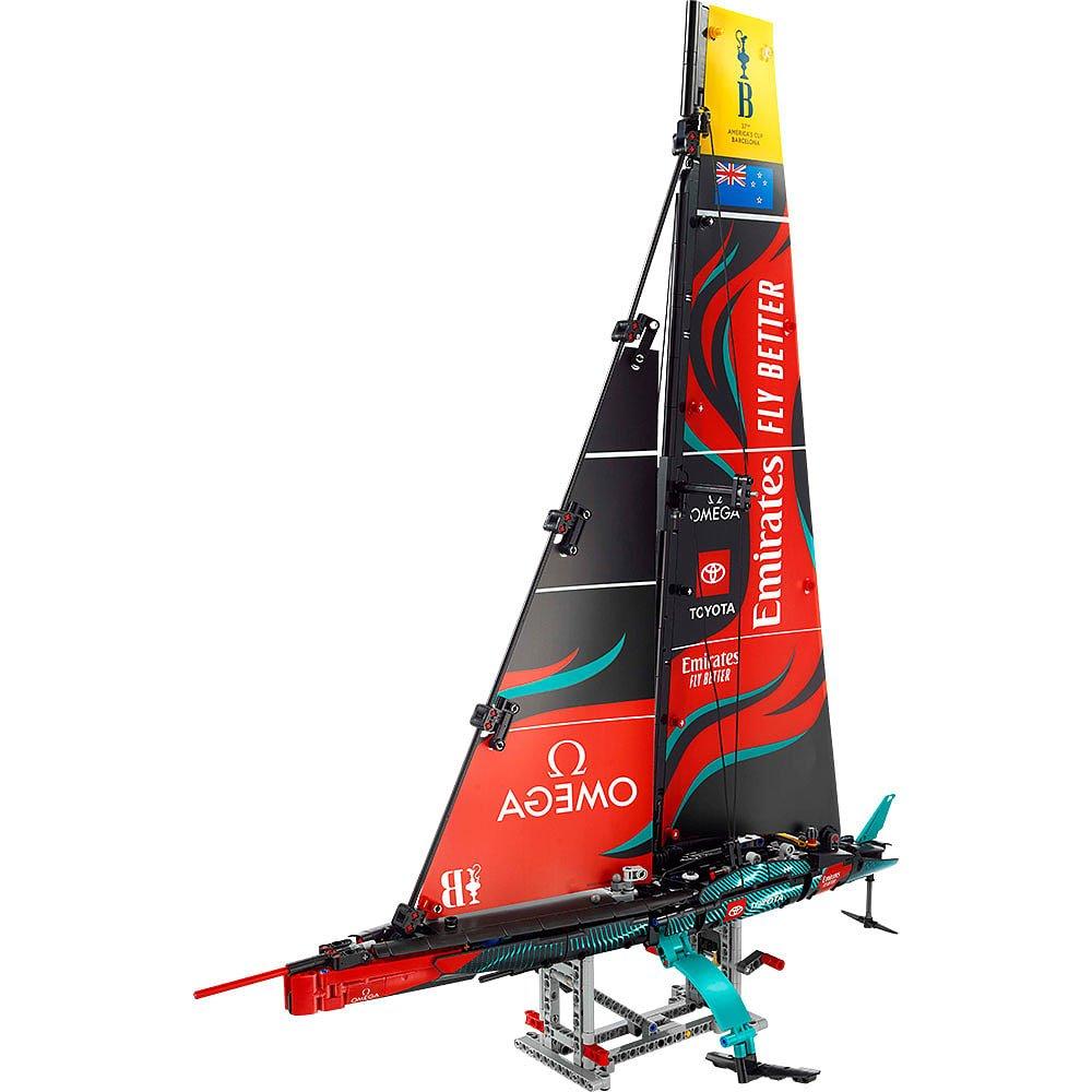 LEGO GAME LEGO Technic 42174 Emirates Team New Zealand AC75 Yacht