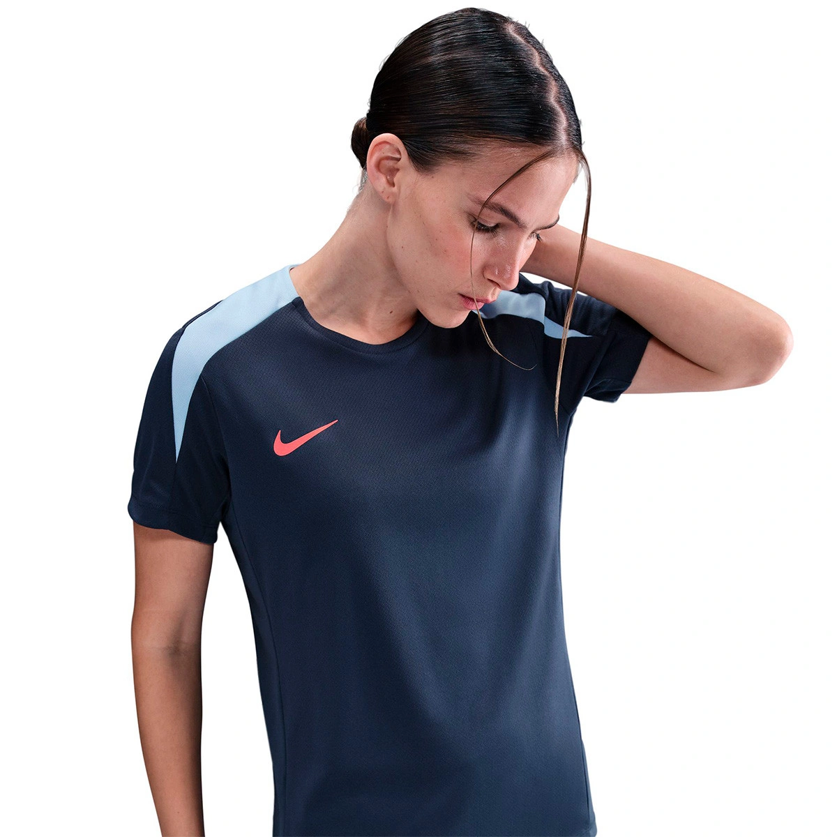 T-Shirt Nike Strike Mulher