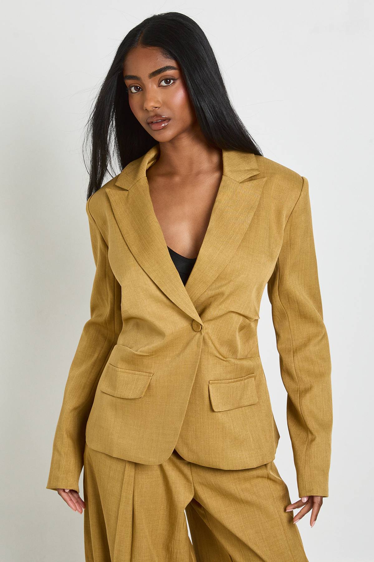 boohoo Blazer Taille Froncée Cintrée