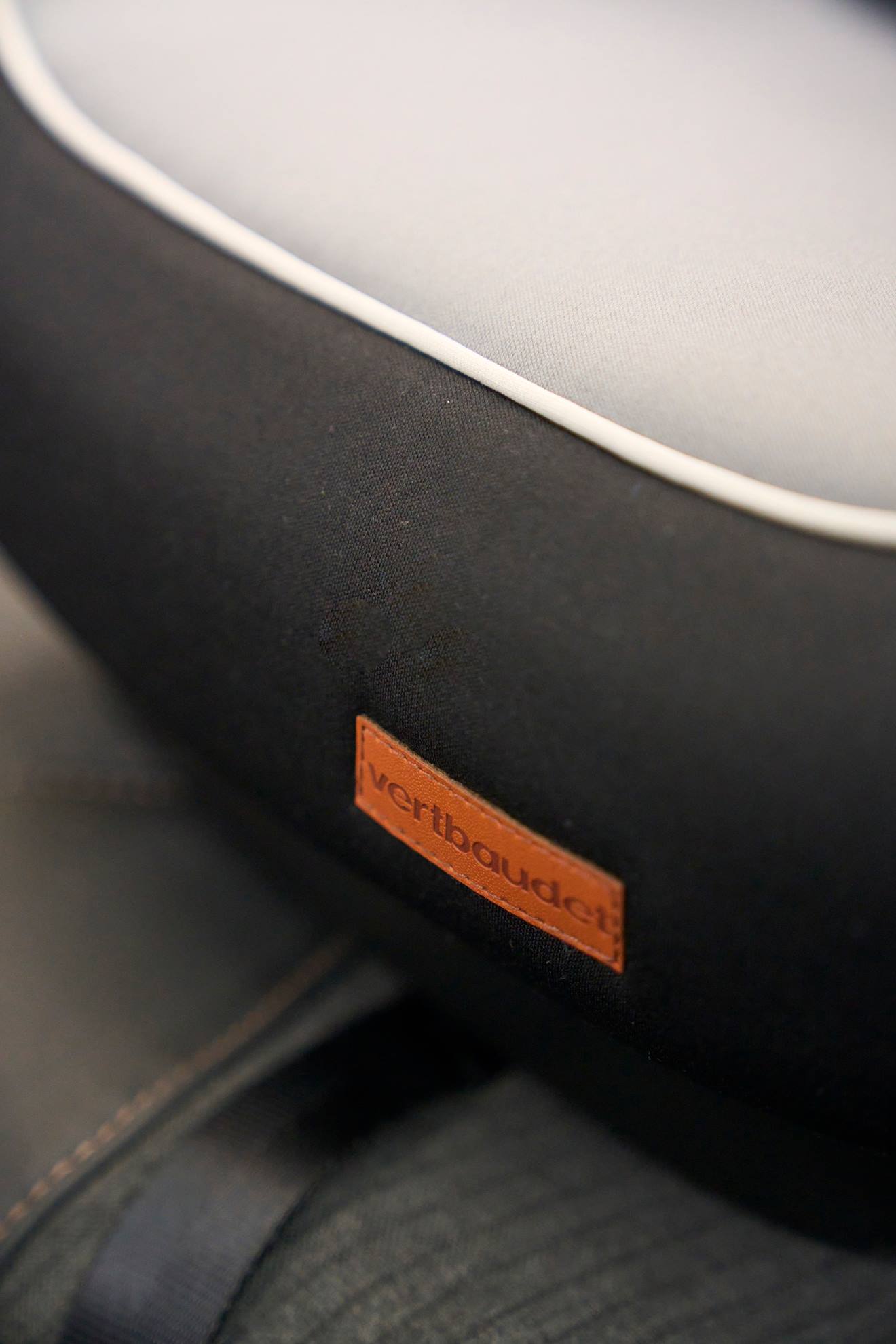 Conjunto de assento de carro elevatório Hopla VERTBAUDET Isofix, preto