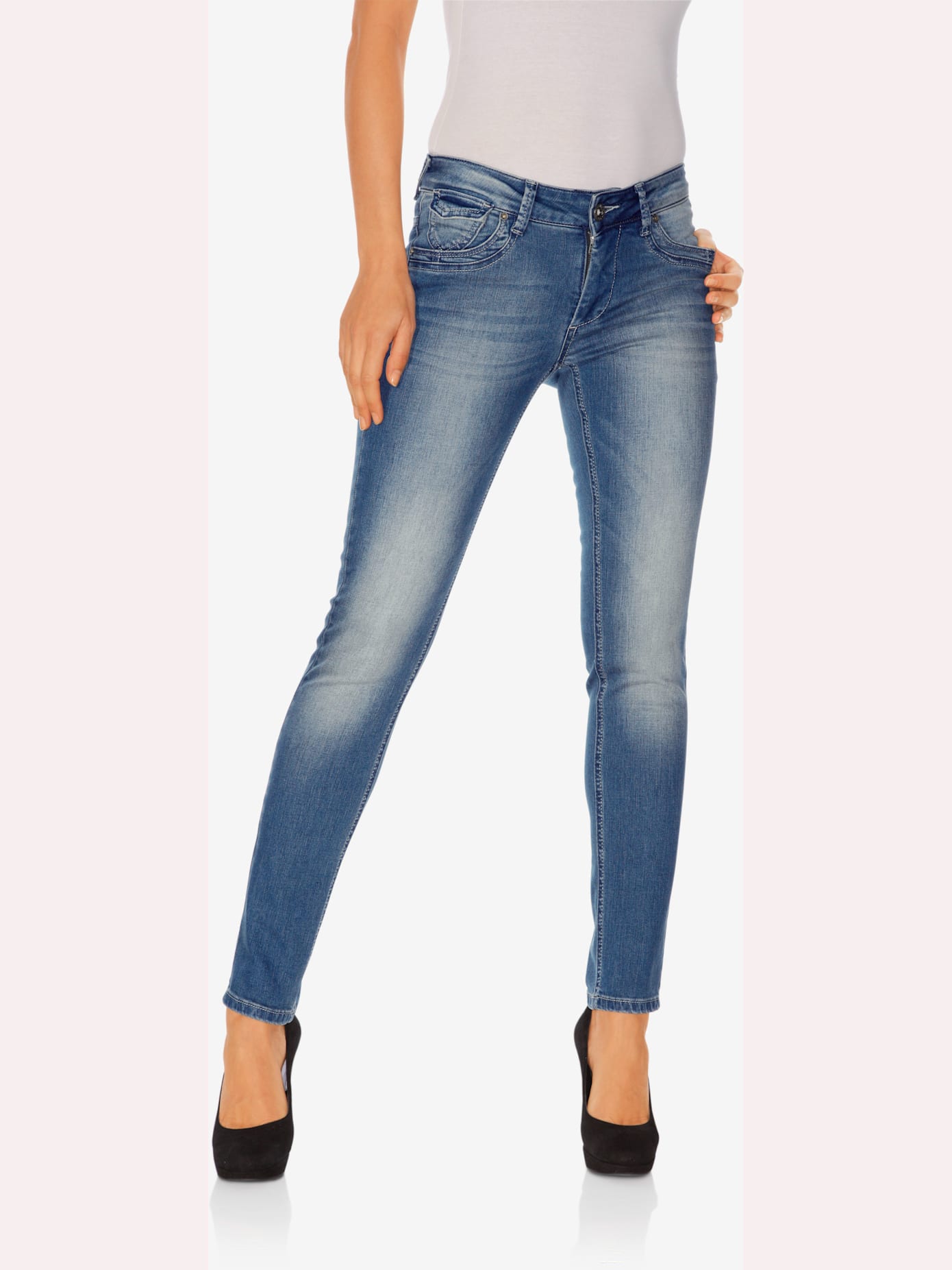 Jeans effet ventre plat coupe skinny tendance