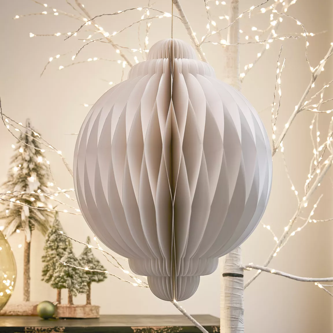 Oignon en papier à suspendre (H40 cm) Fermeture Magnétique Blanc