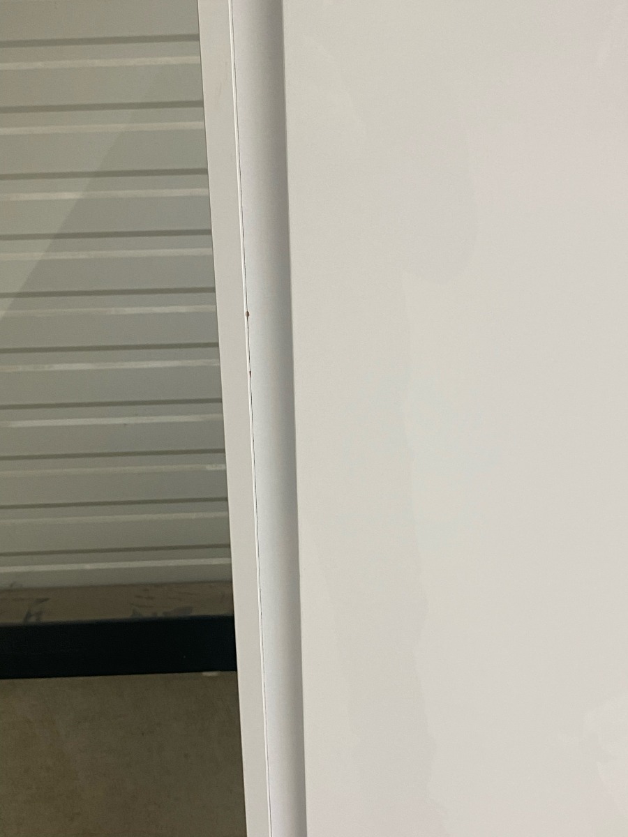 SCHADEMODEL: SaniGoods Sally Kolomkast 160cm Wit Glans