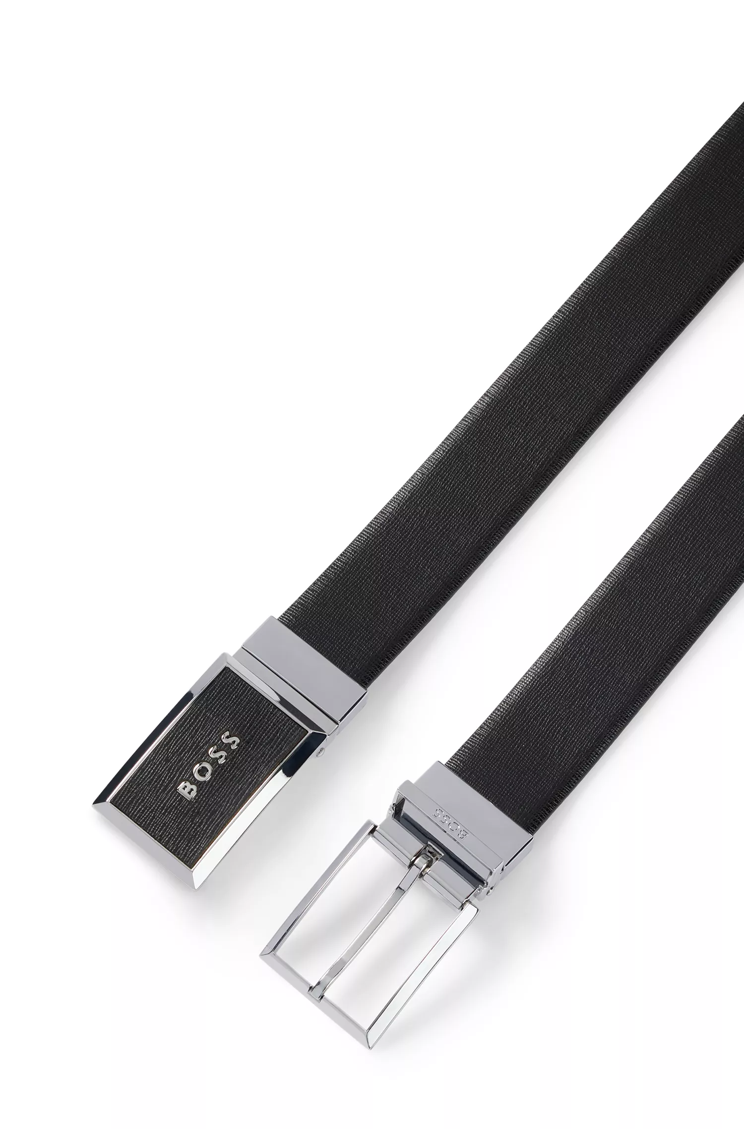 Cinto reversível BOSS em couro italiano preto com fivelas de placa e pino.