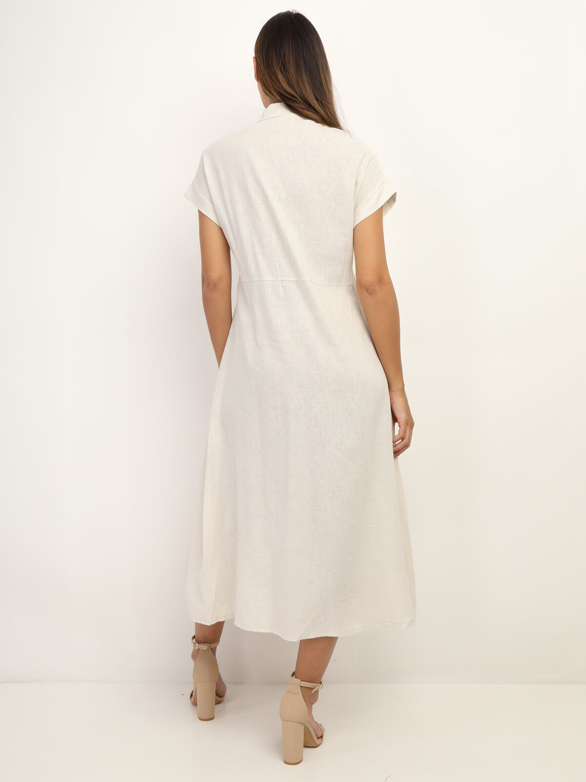 Robe en lin boutonnée à fente- Beige