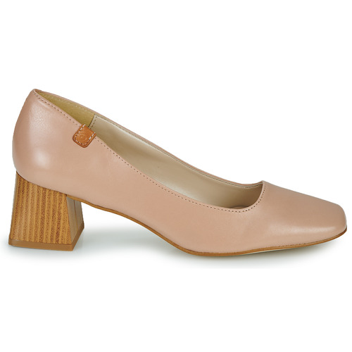 Betty London - CLAUDIE - Nude