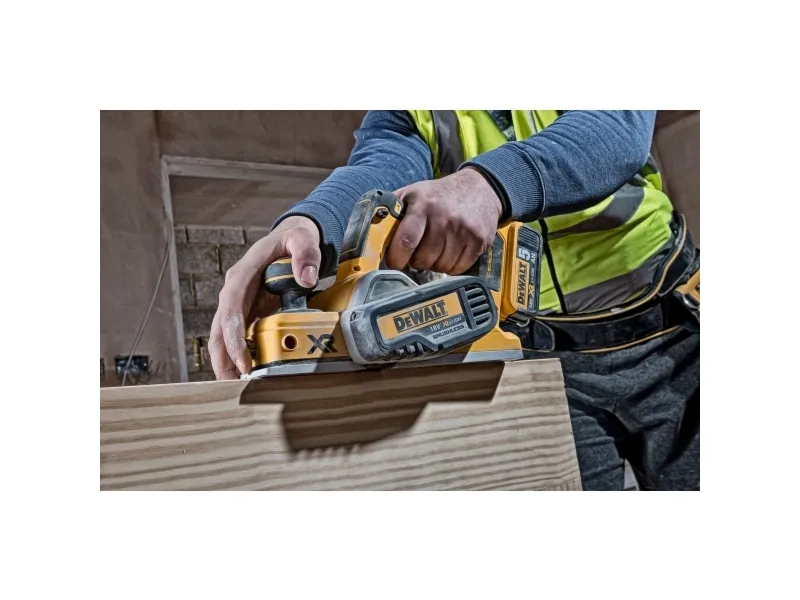 DeWALT DCP580N-XJ - Høvl - ledningfri - 82 mm - intet batteri - 18 V - SOLO