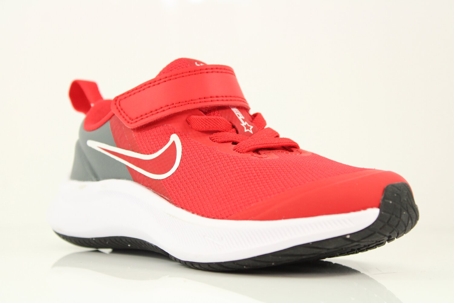 Nike Sneaker