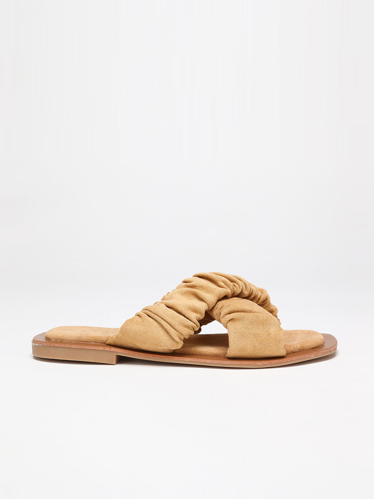 Mules à brides smockée en suédine- Camel