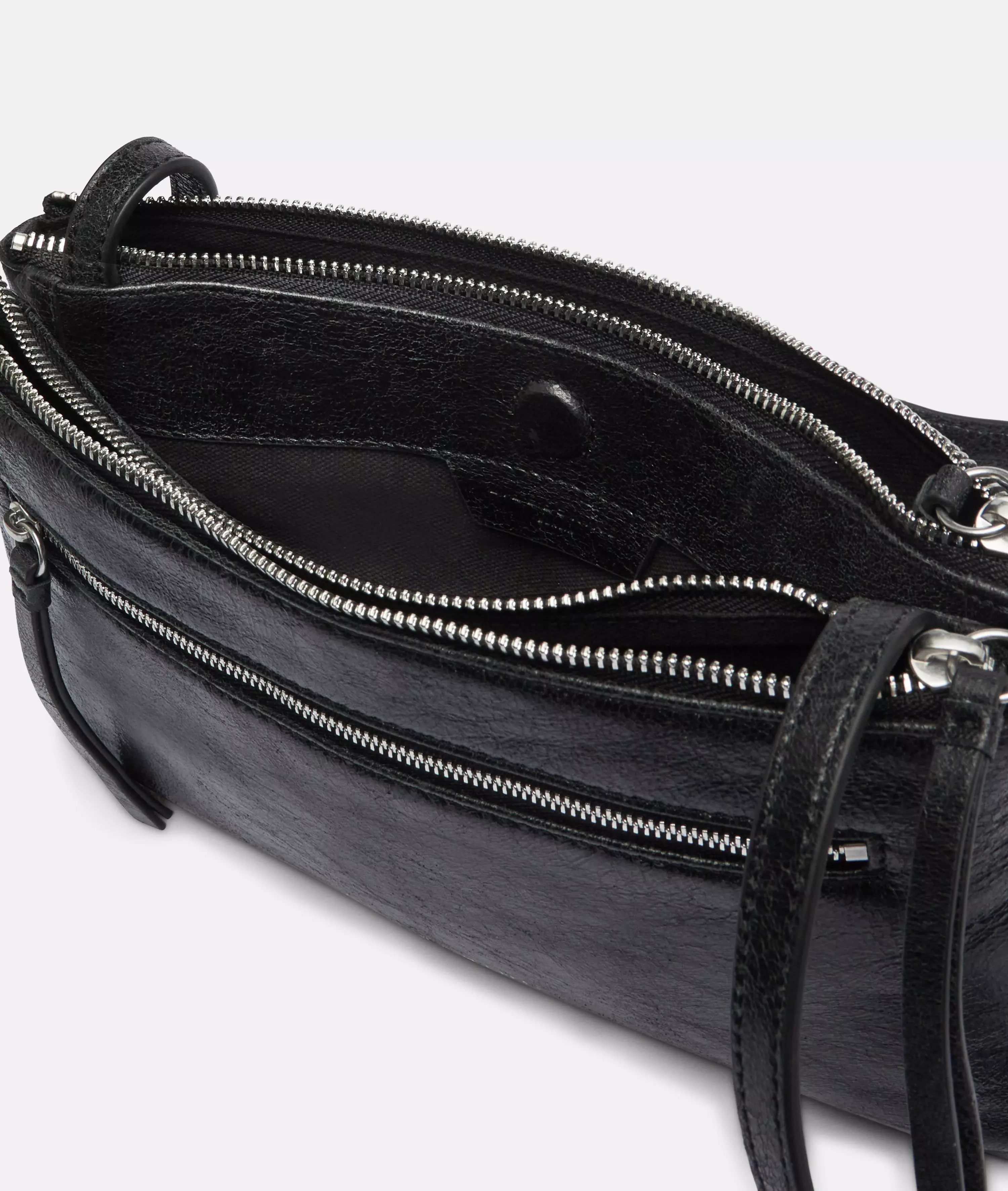 Crossbody Handy shoulder bag in soft lamb leather with crinkle effect
