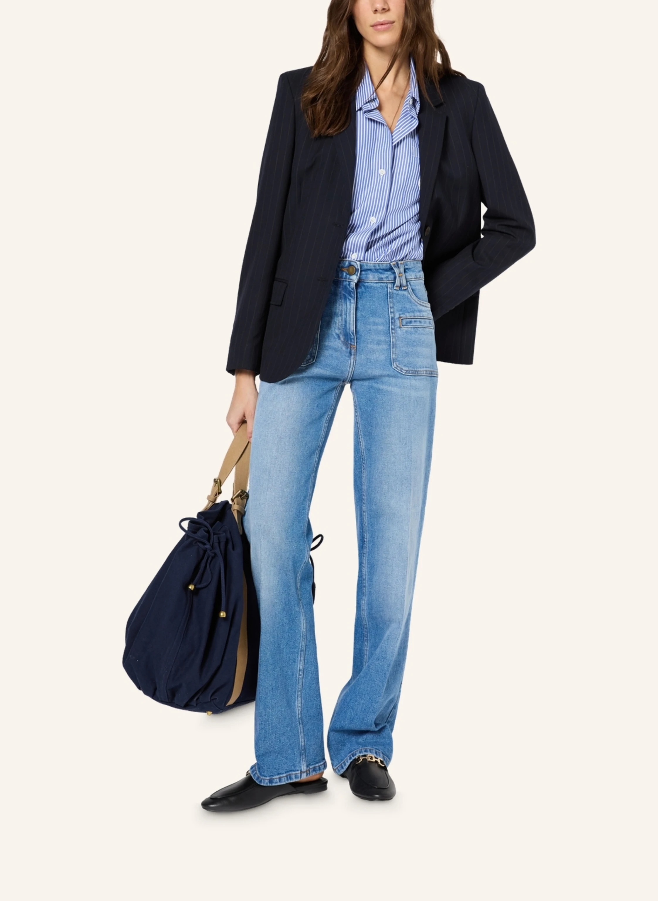 GERARD DAREL Jean AVA