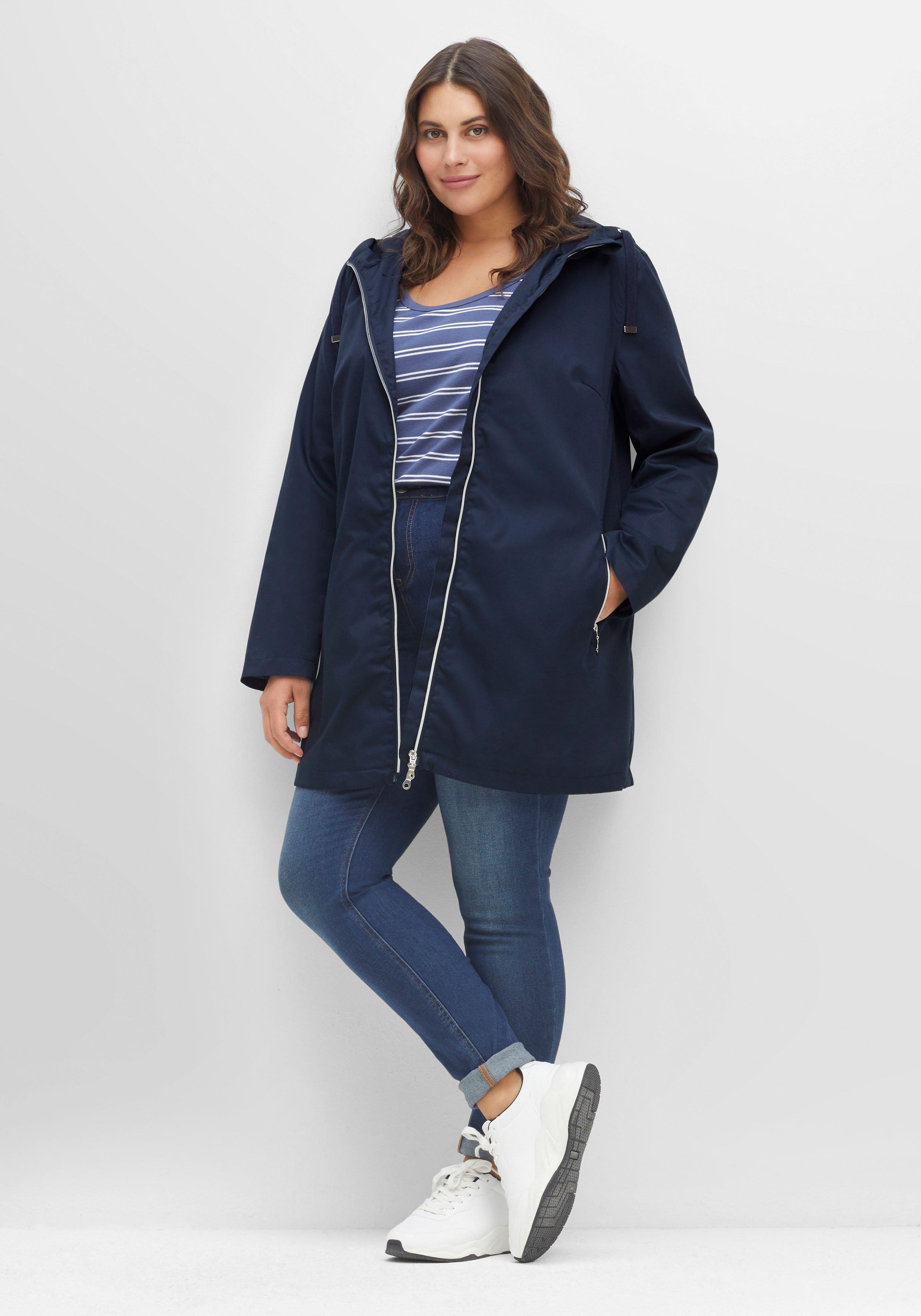 Übergangsjacke in A-Linie, mit Kapuze und Reißverschluss
