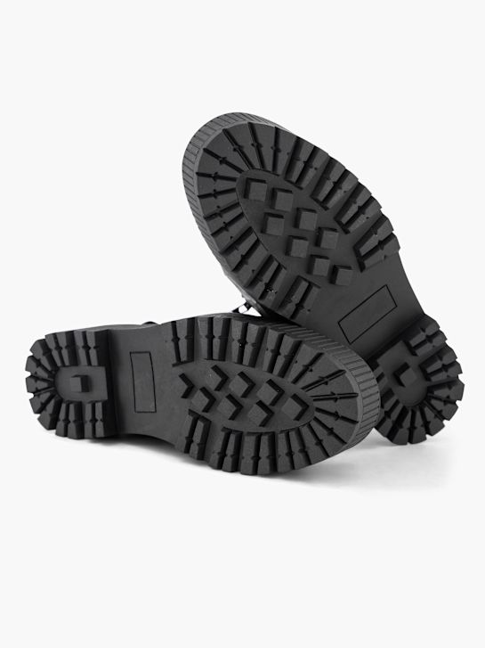 Claudia Ghizzani Veterboot