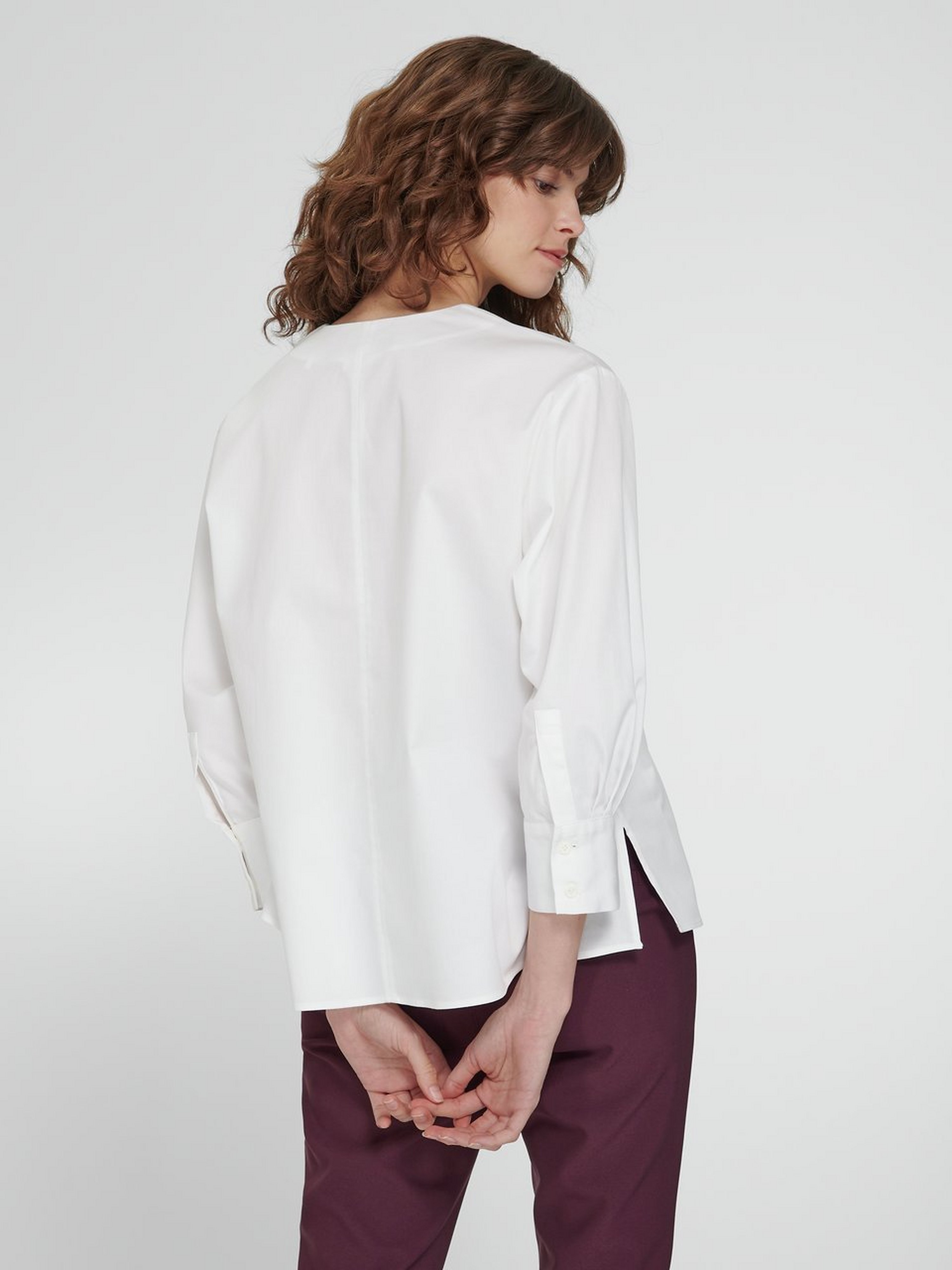 Bluse mit V-Ausschnitt