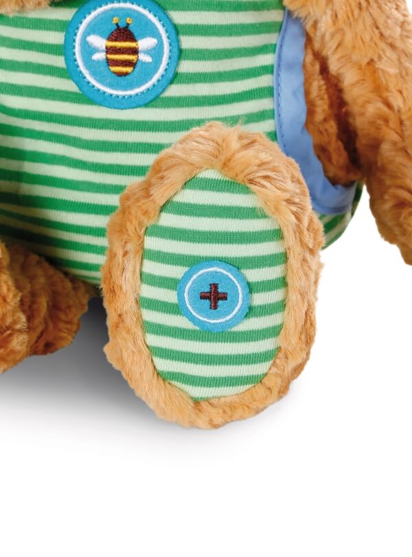 NICI Schlafmützen Schlummsi Schlummergeschichten-Bär in grünem Pyjama