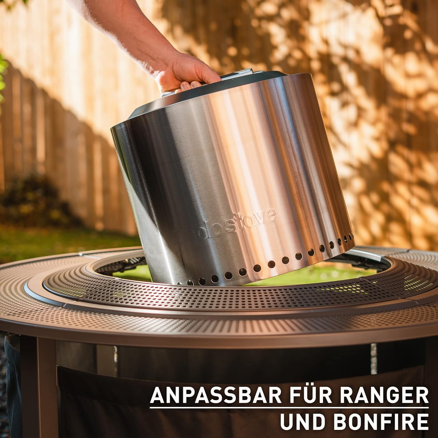 Solo Stove Surround Feuerstellentisch mit Hitzeschutz, Klein | Erhöhung und Aufbewahrung für Ranger und Bonfire, Pulverbeschichteter Stahl/UV-beständiges Material, Maße (HxB): 51 x 107 cm, Schwarz