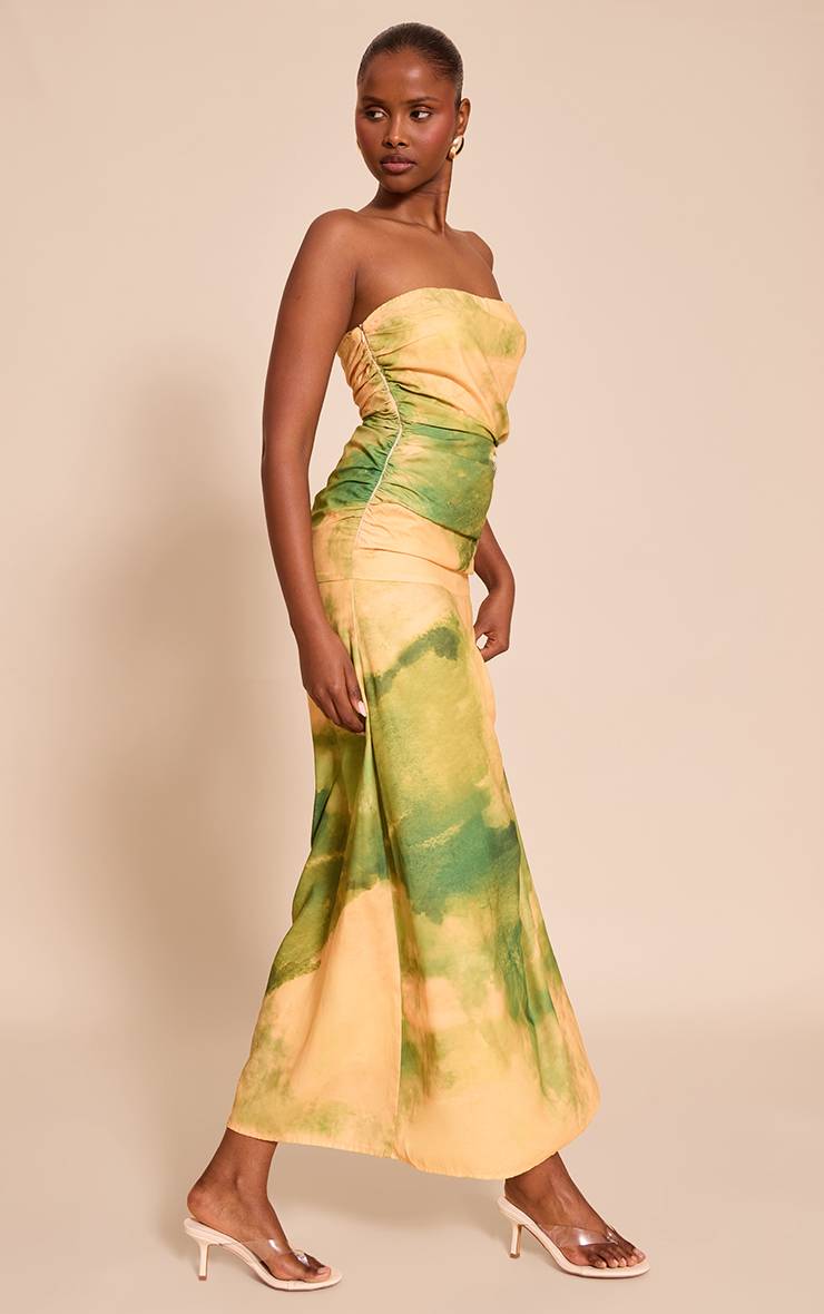 Vert Robe Longue Bustier À Imprimé Abstrait Avec Détails Froncés