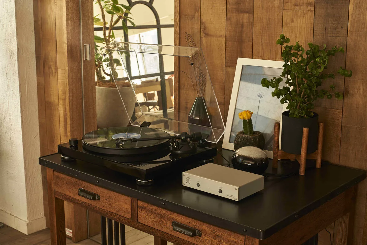 Audio Technica AT-LPW50PB Platines vinyle hi-fi