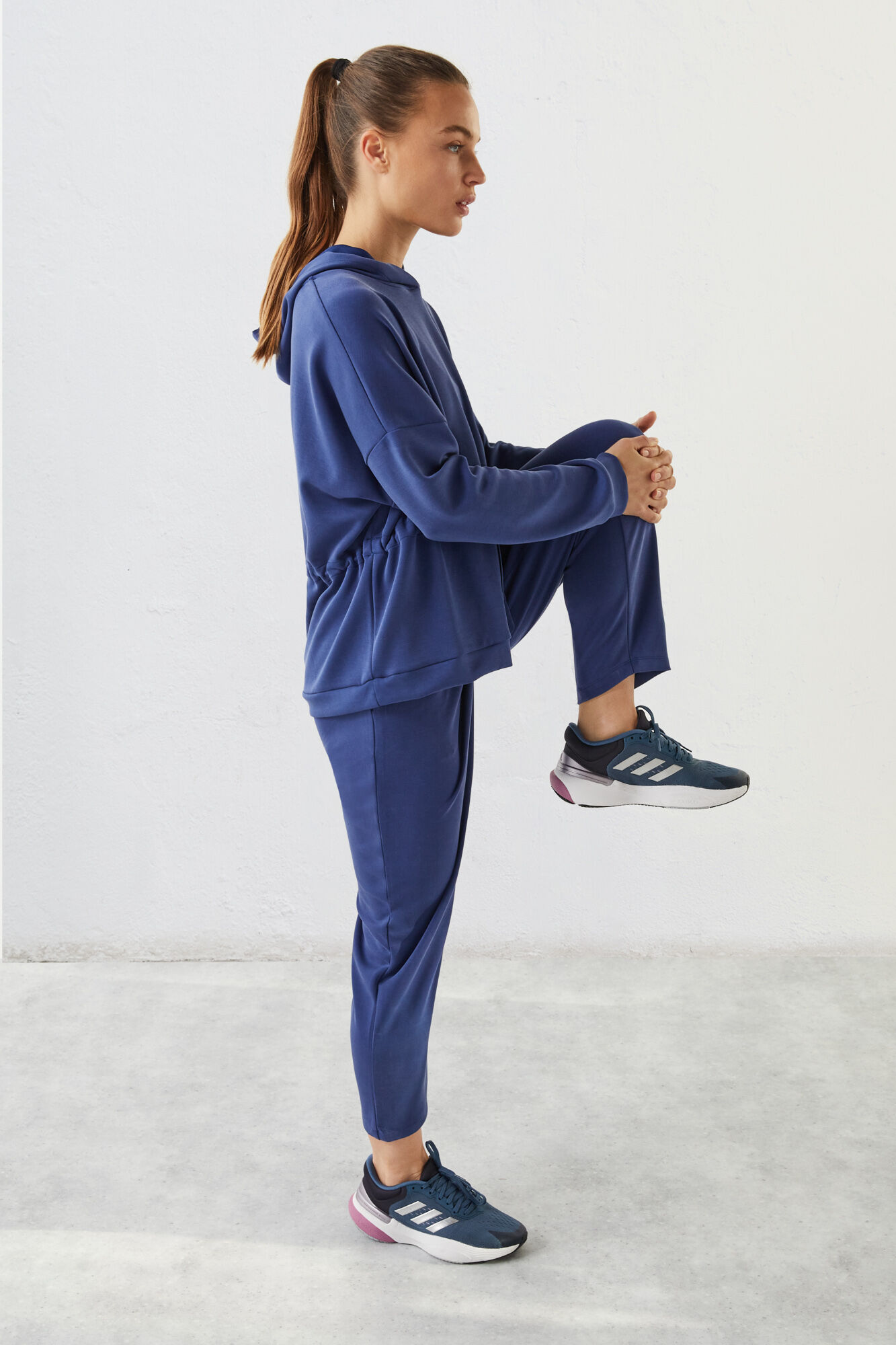 Calça jogger azul escura - azul