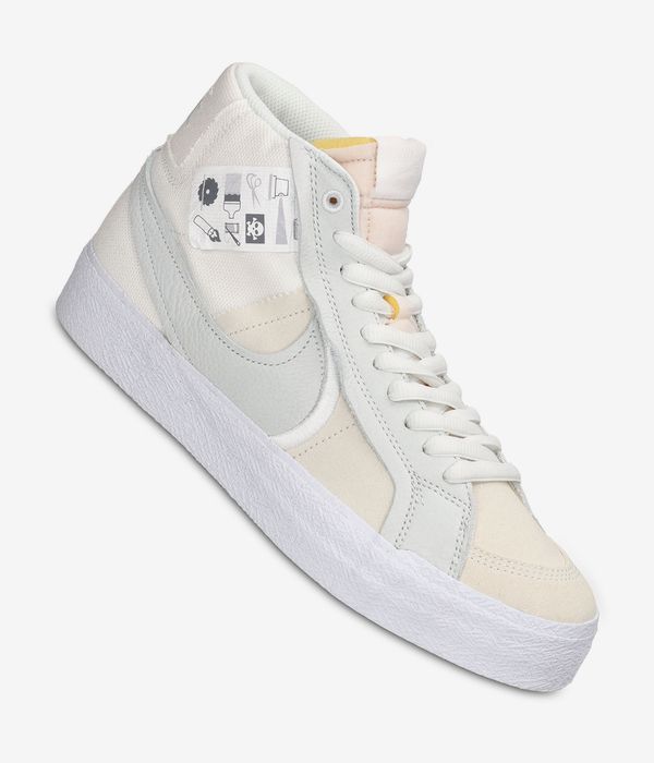 Nike SB Zoom Blazer Mid Premium Plus Schuh (summit white)