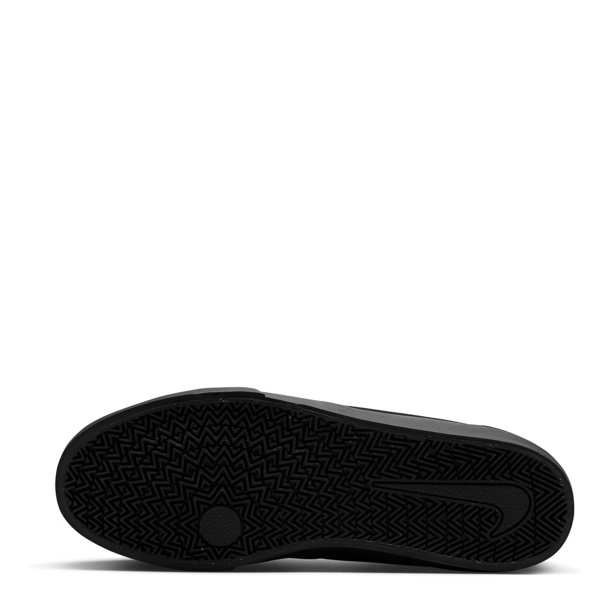 Nike Charge Low Trainers Mens