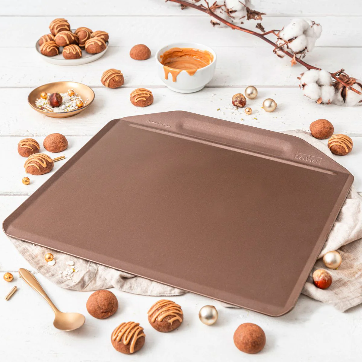 Plaque à pâtisserie sans rebords 36 x 33 cm Mojave Gold Zenker