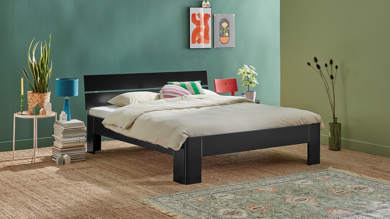 Bed Fresh met hoofdbord zwart