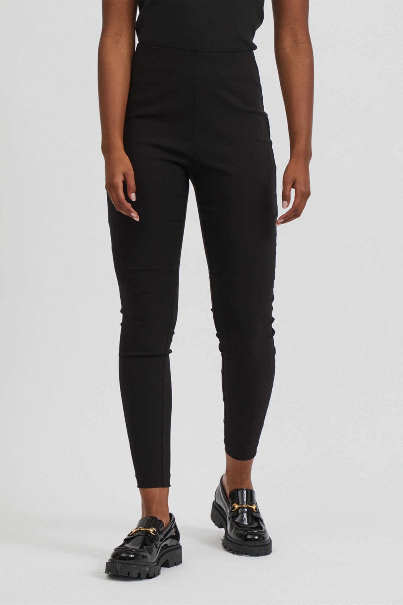 Calça legging feminina tiro alto - Negro