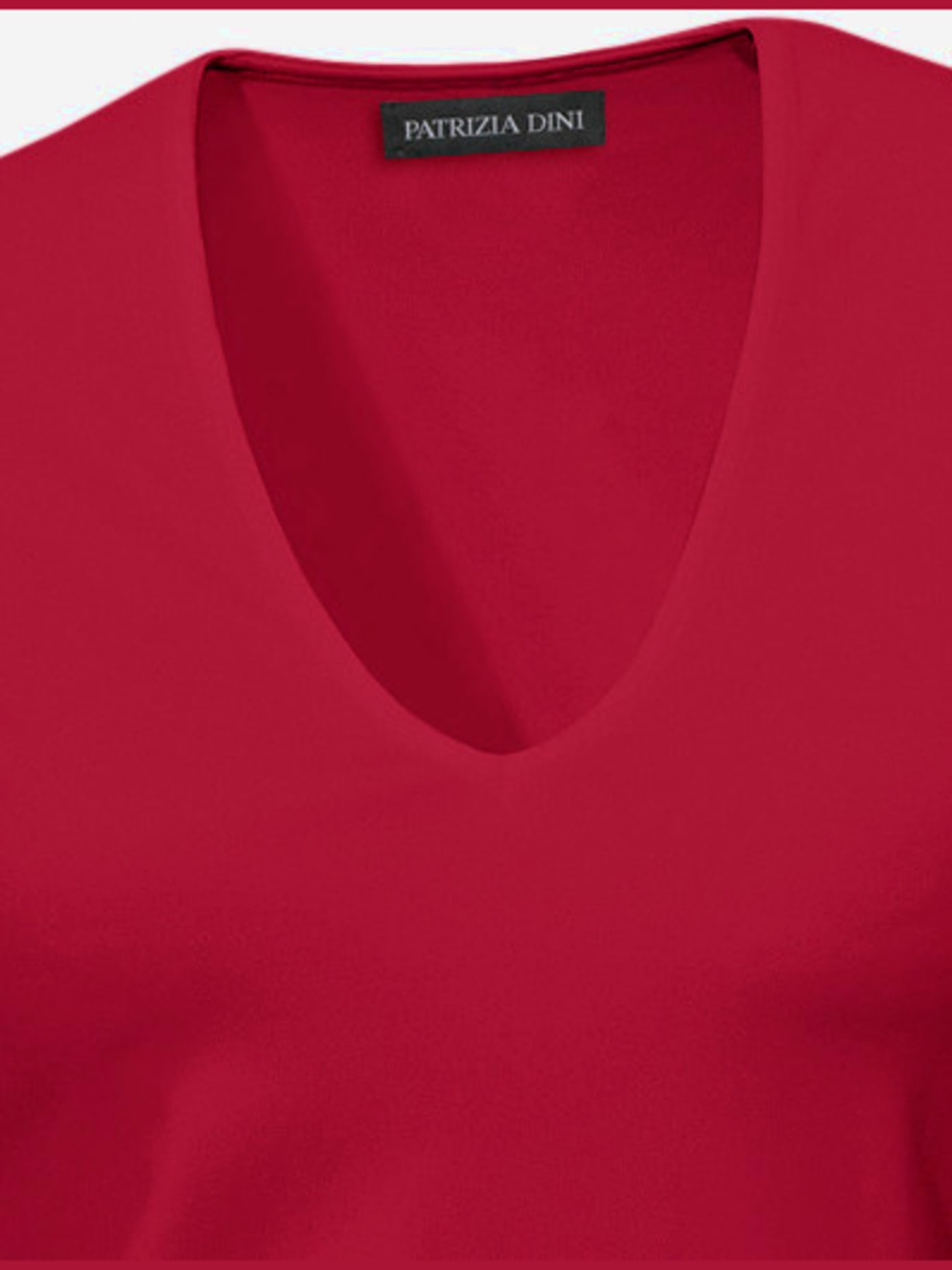 T-shirt en v manches mi-longues et encolure en v féminine