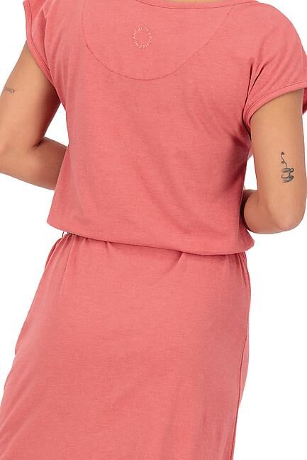 ALIFE AND KICKIN - ROBE ELLI AK A
