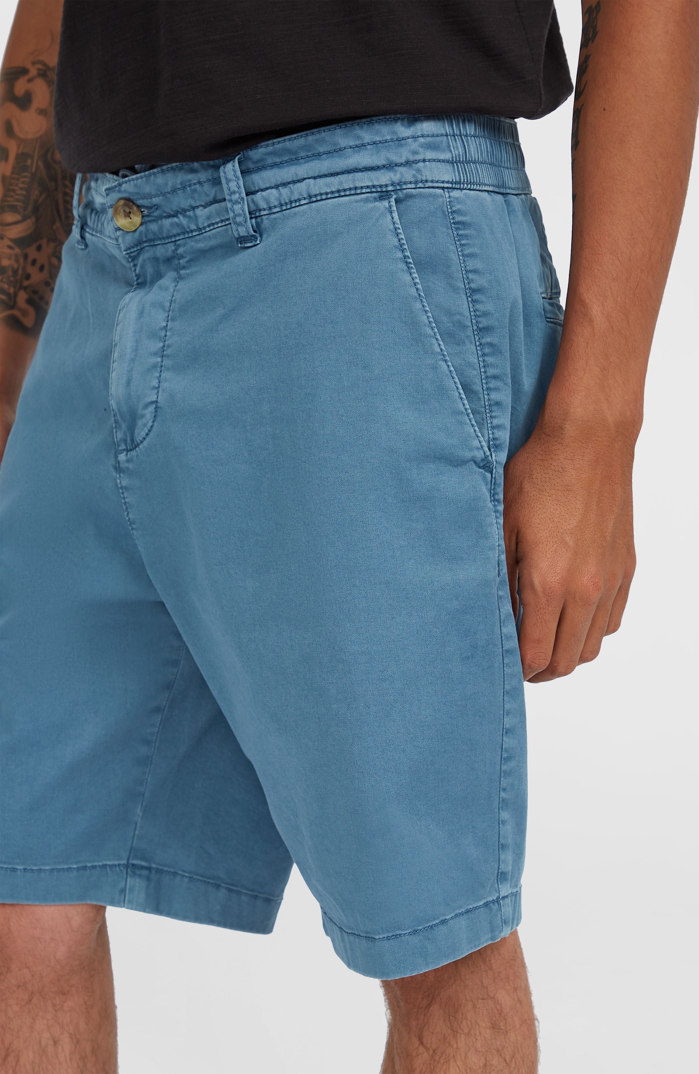 Essentials chinoshort
