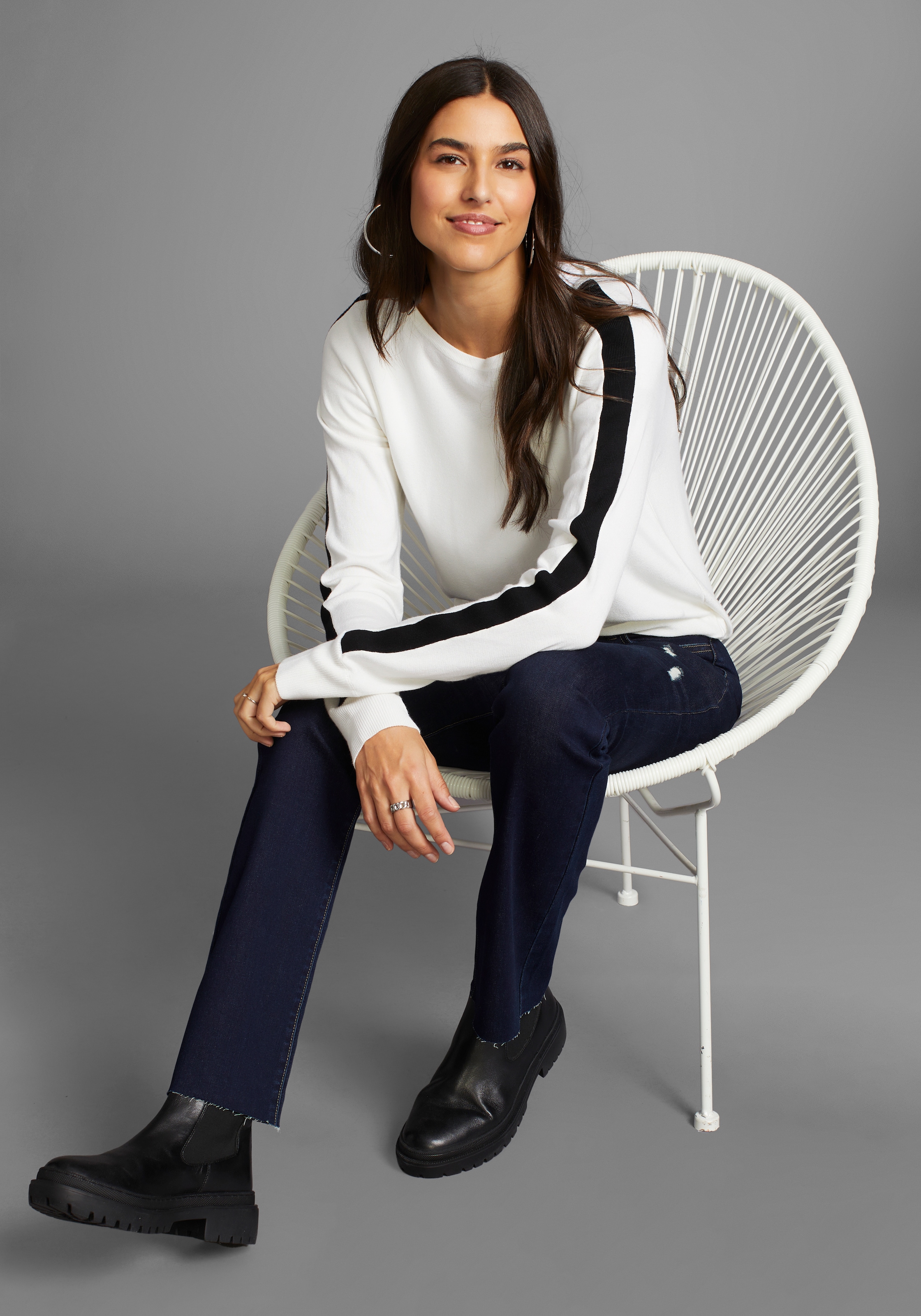 Laura Scott Longpullover , mit farblich abgesetzten Kontraststreifen