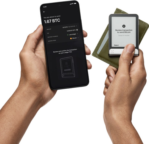 Ledger Flex incl. $70 Bitcoin voucher