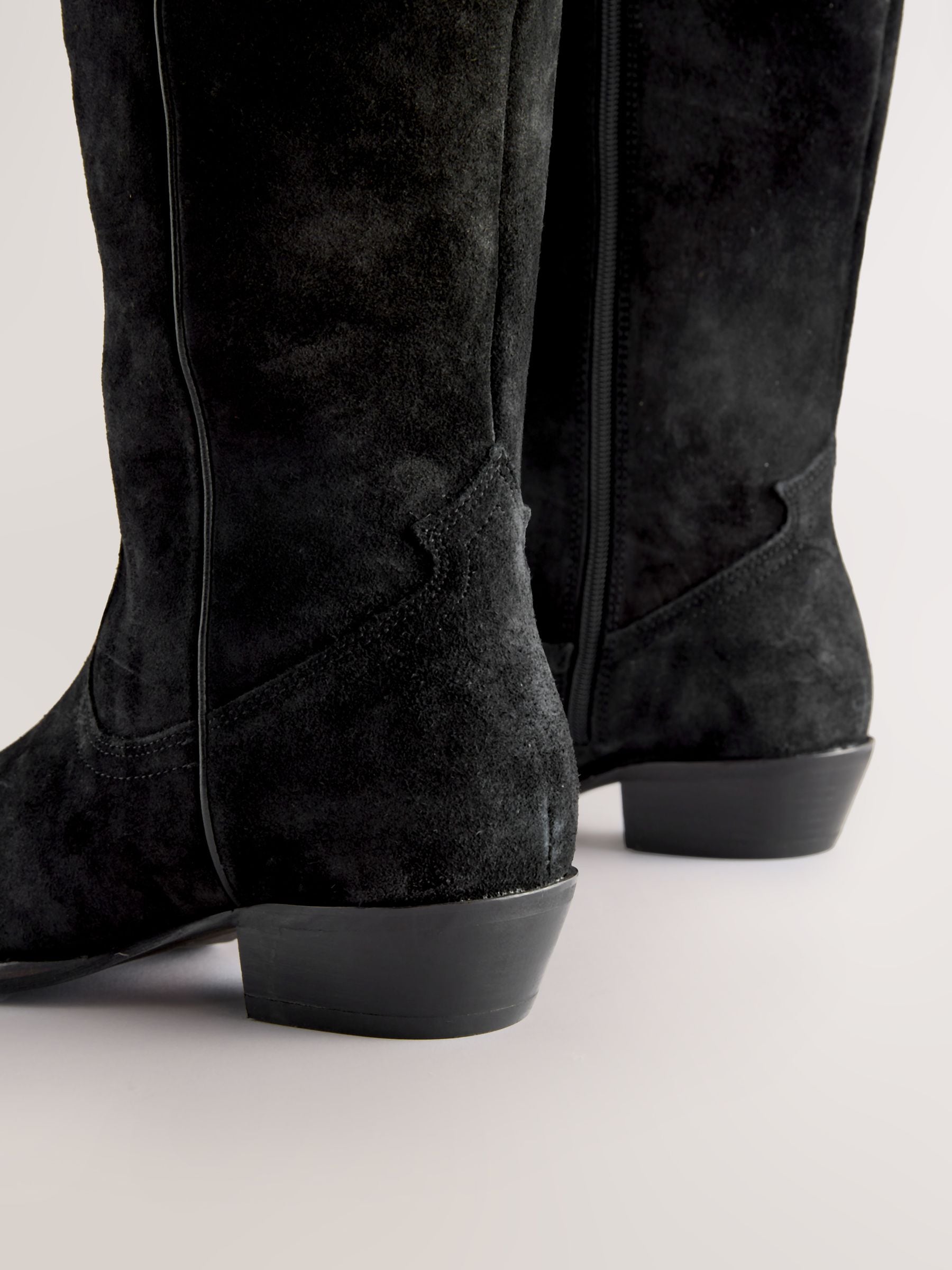 Zwarte suède- en leermix - Forever Comfort® kniehoge contrast western Boots