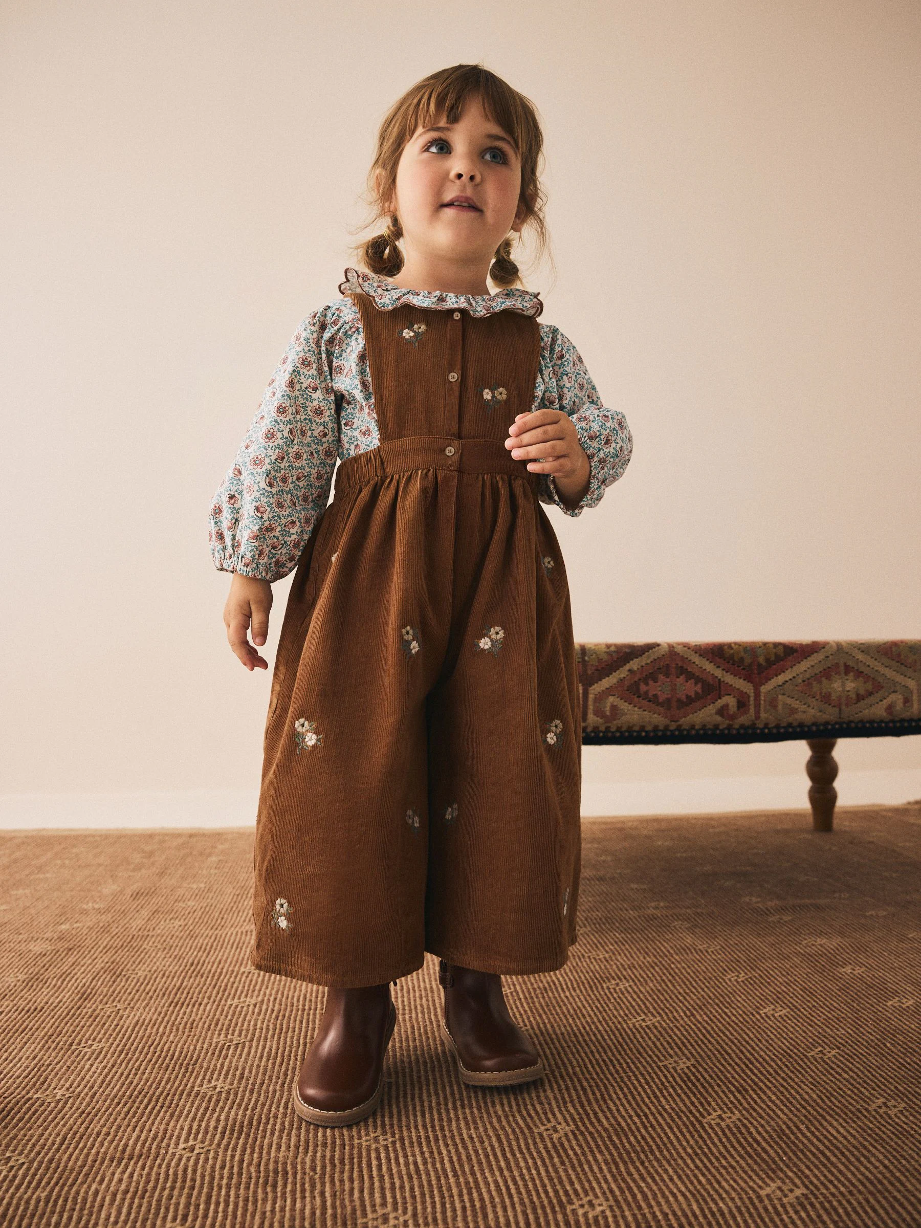 Chocoladebruin - Set van corduroy tuinbroek en blouse (3mnd -7jr)