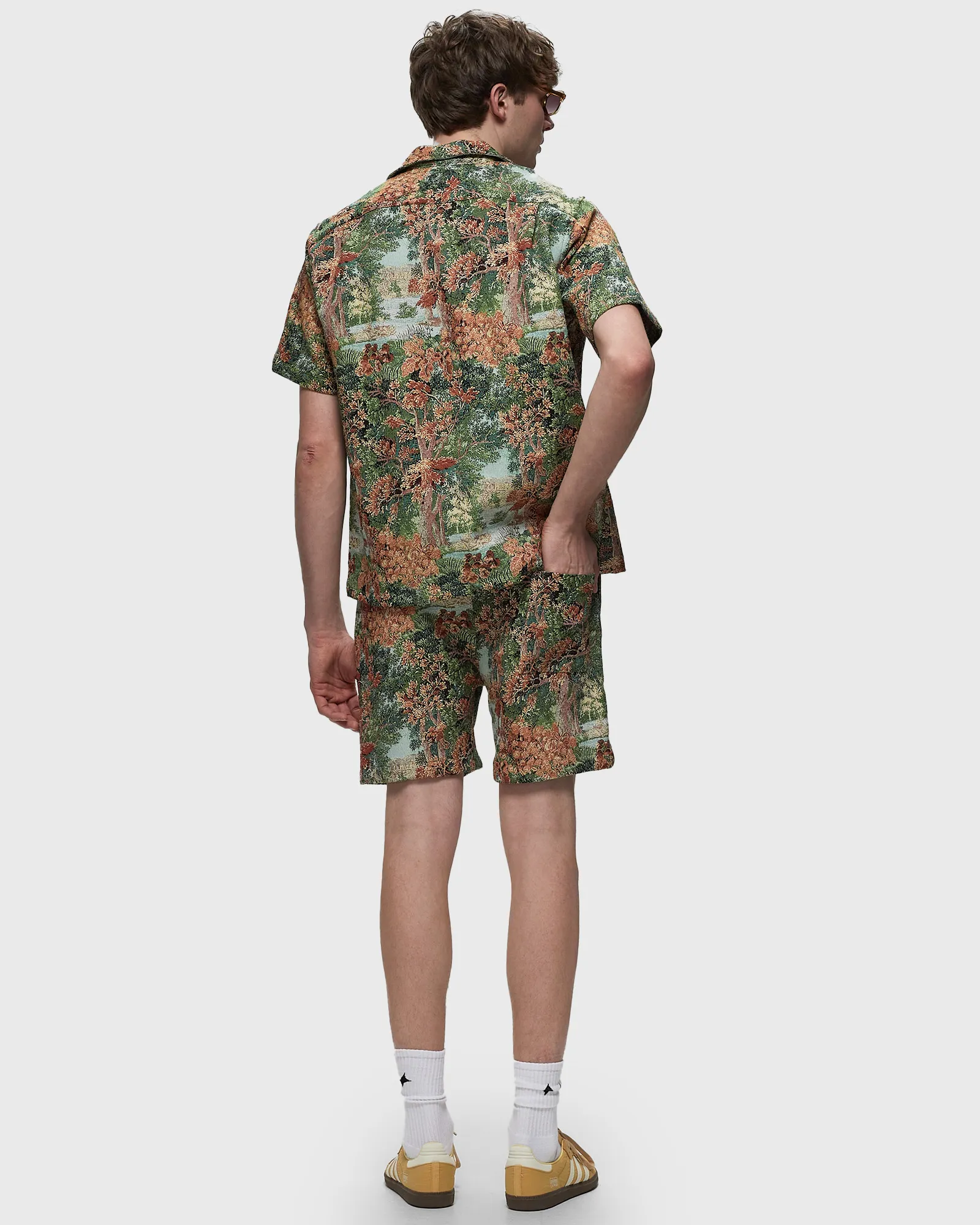 Portuguese Flannel LANDSCAPE TAPESTRY SHORTS