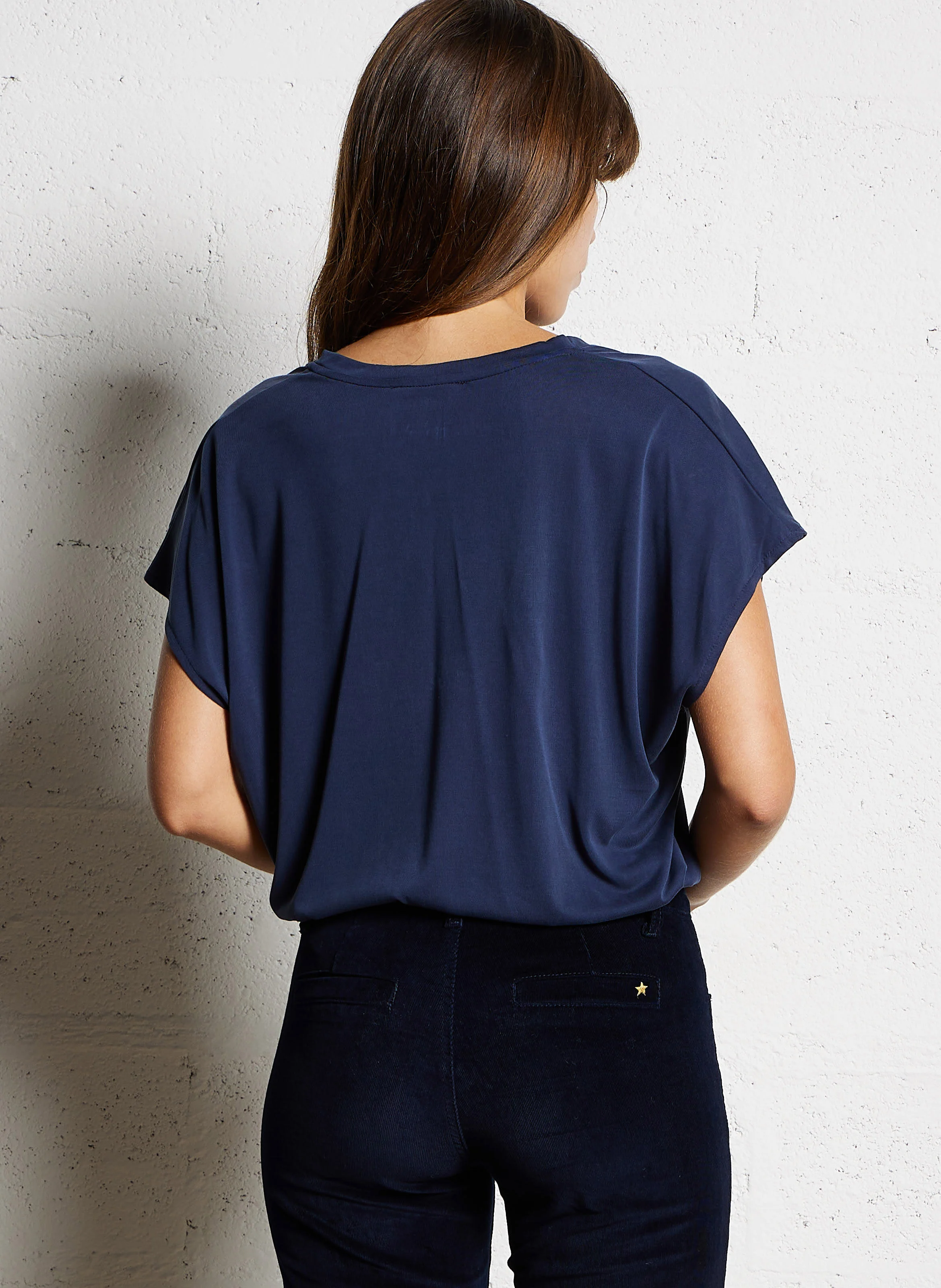 MARCELINA - Tee-shirt col V ample | Bleu