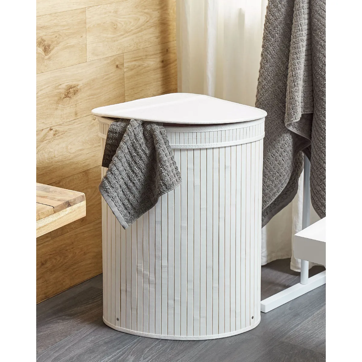 Beliani Panier BADULLA en bambou blanc 60 cm