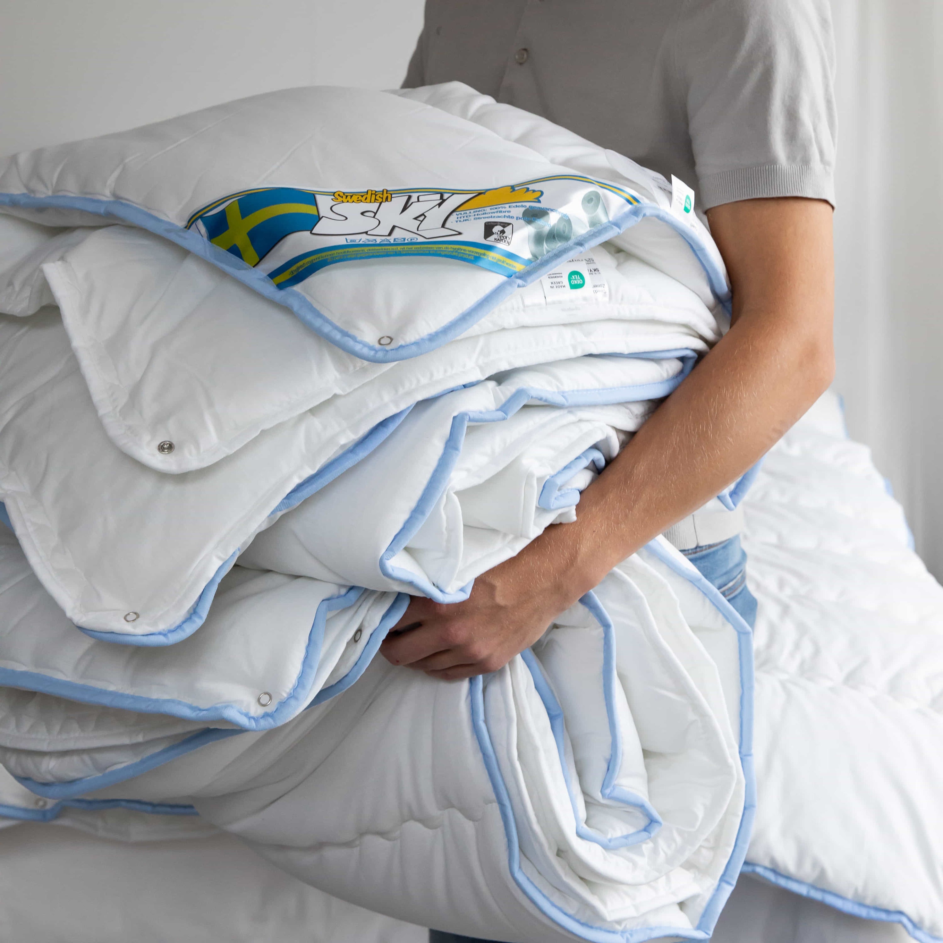 Swedish Sky - Non-Allergisch  - 4-Seizoenen Dekbed - 240x220cm
