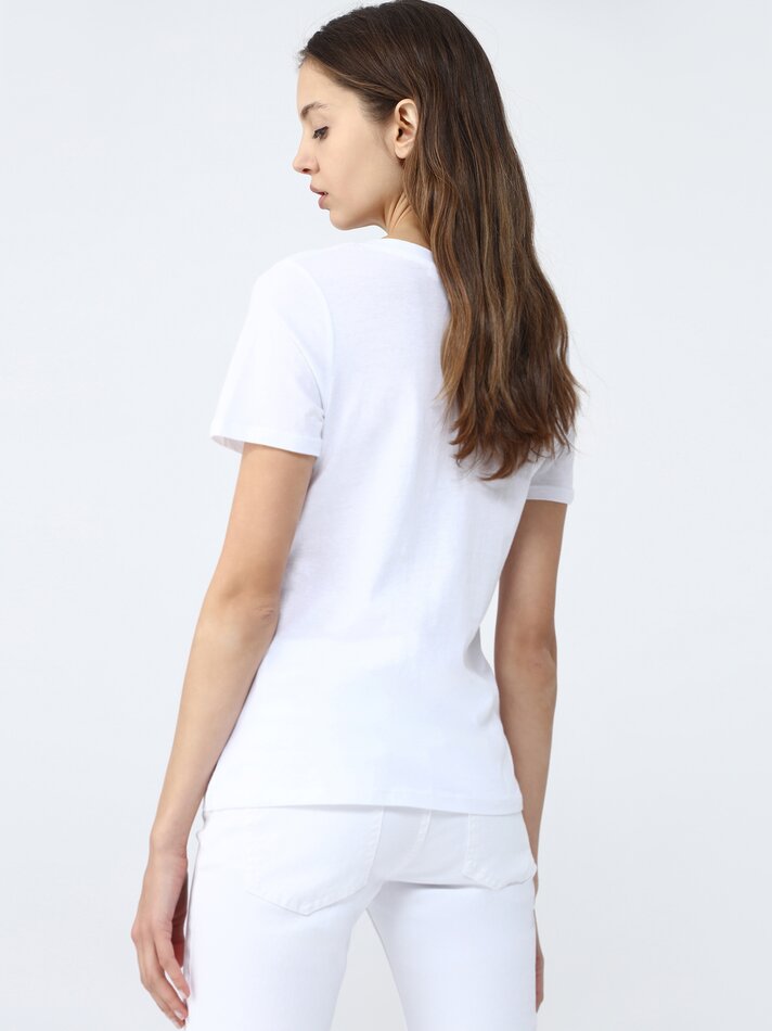 Pacote com 4 camisetas de gola V sortidas - Cor pêssego