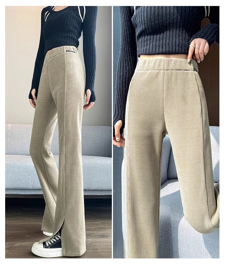 Cloud Nine - Hoge taille effen corduroy broek met splitzoom en uitlopende pijpen