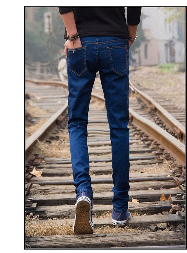 Acrius - Slim-Fit Jeans